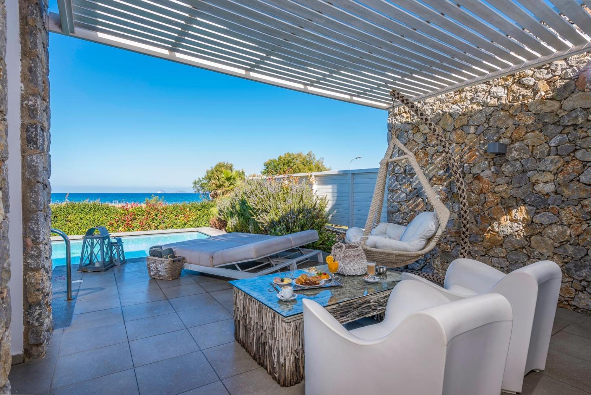 Diamond Suite Private Pool